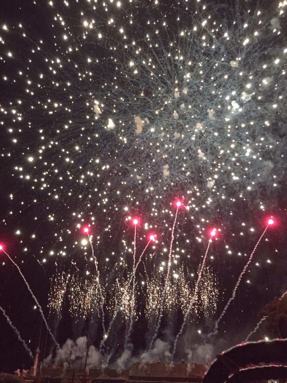 やんも花火